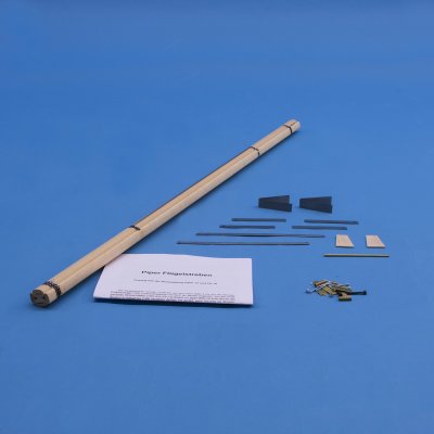 Wing struts Piper 26%, spindle moulded pine strips with metal fittings